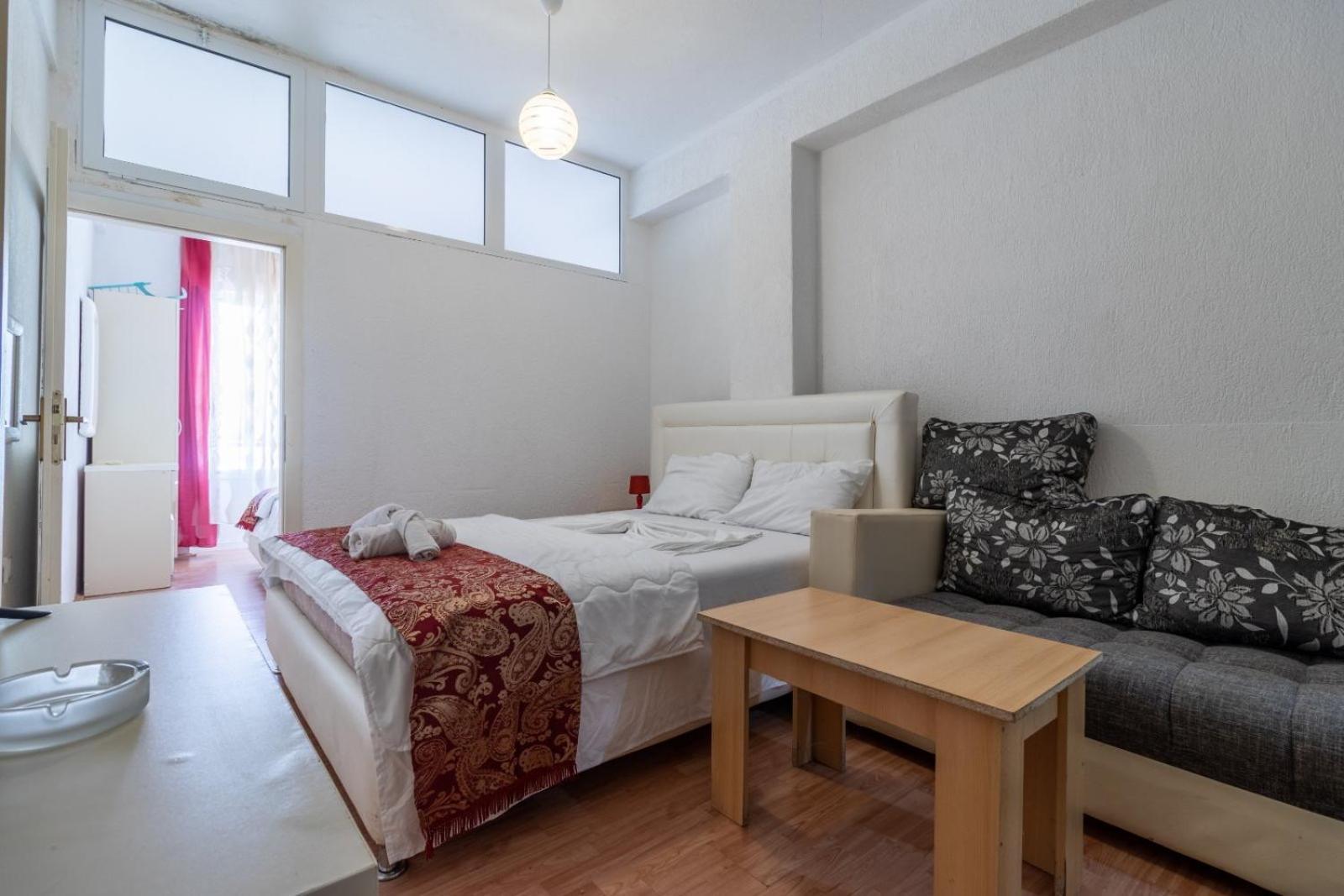 Apartments Monte Улцинь Екстер'єр фото